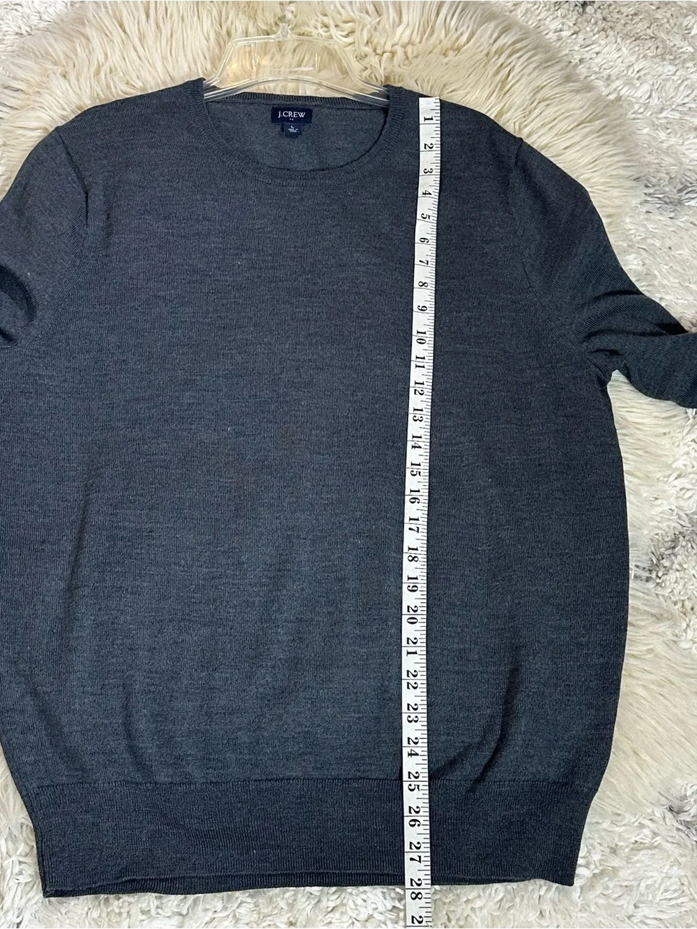 J. Crew Men’s Crewneck Sweater 50 % Merino Wool in Charcoal